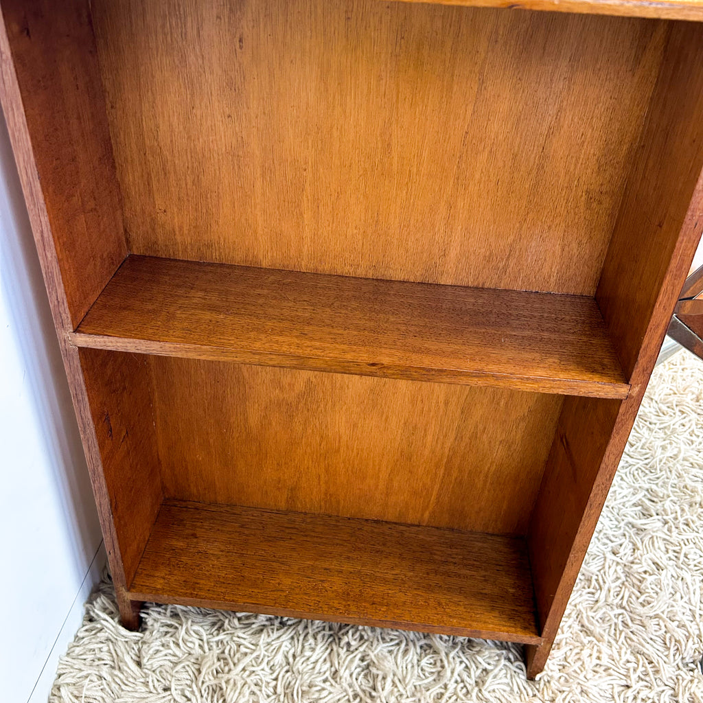 DESK WITH DRAWERS