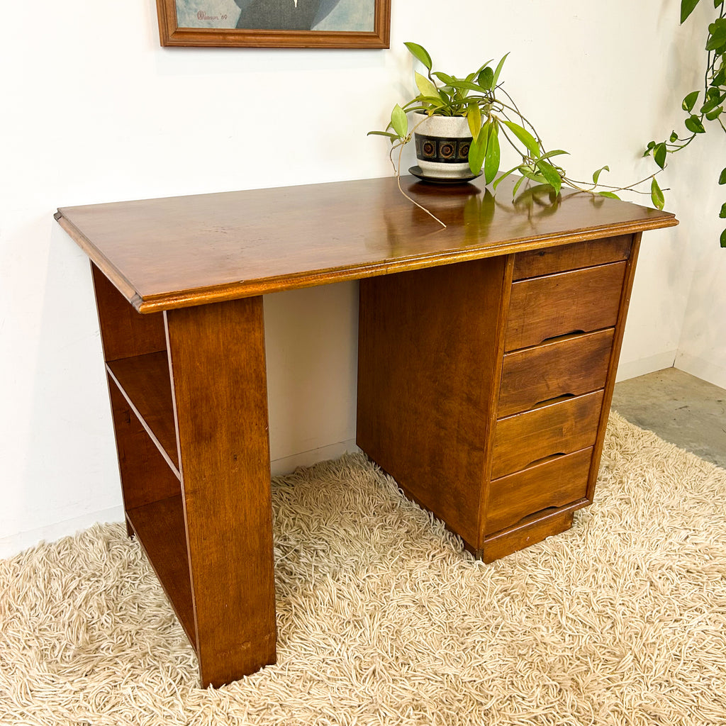 DESK WITH DRAWERS