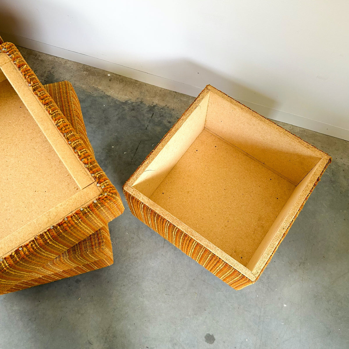 UPHOLSTERED BOX FOOTSTOOLS
