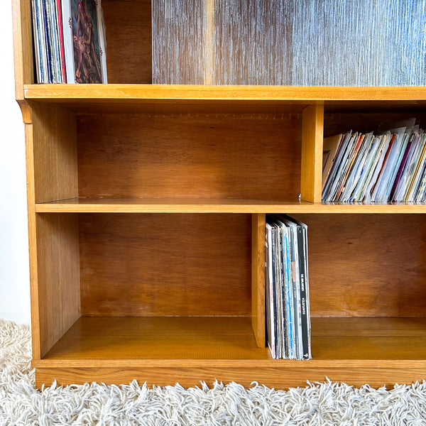 RECORD CABINET