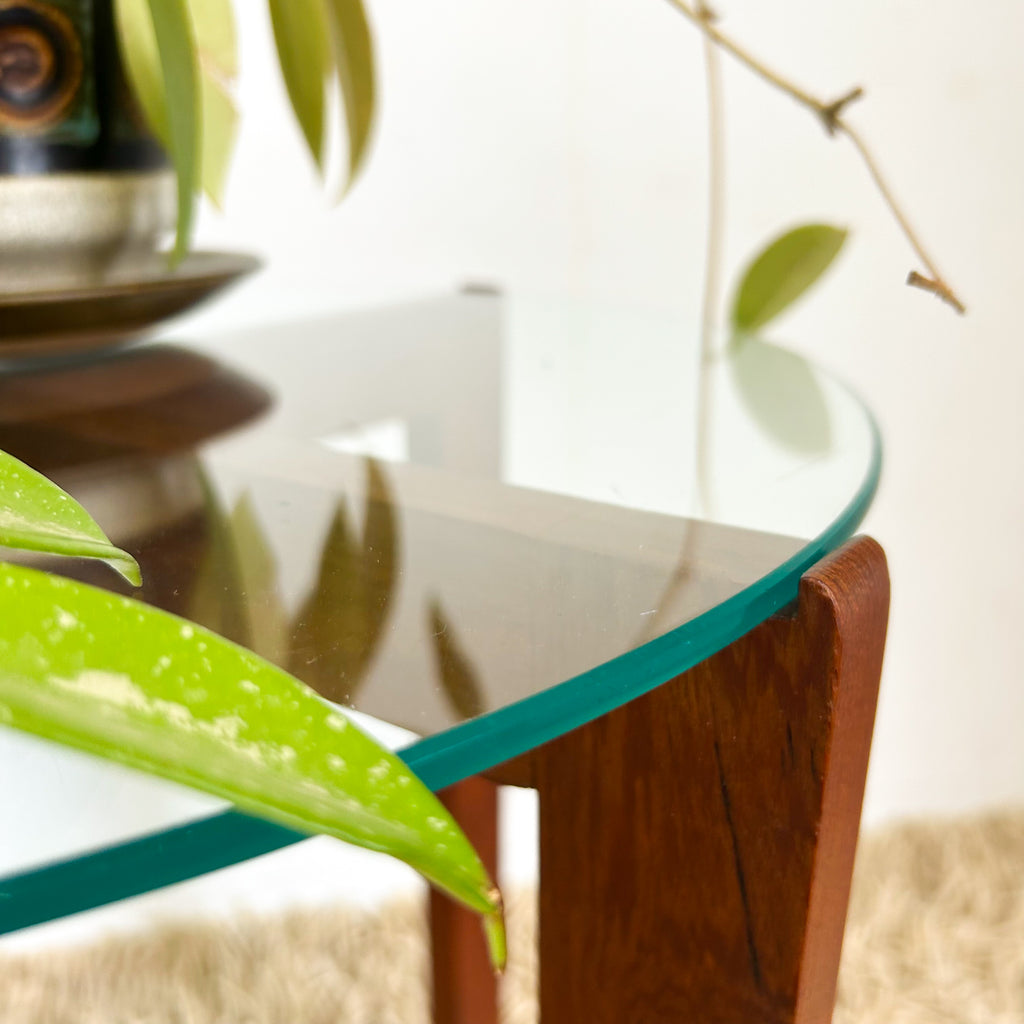 ROUND SIDE TABLE