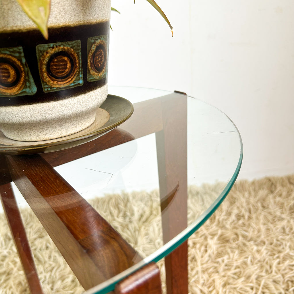 ROUND SIDE TABLE