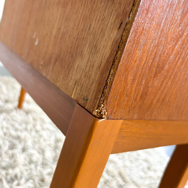 JOHN GRIMES TELEPHONE TABLE