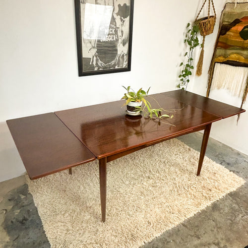 AVALON EXTENSION DINING TABLE