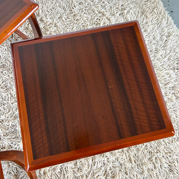 KALMAR NESTING TABLES