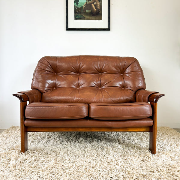 FLER BROWN LEATHER SOFA