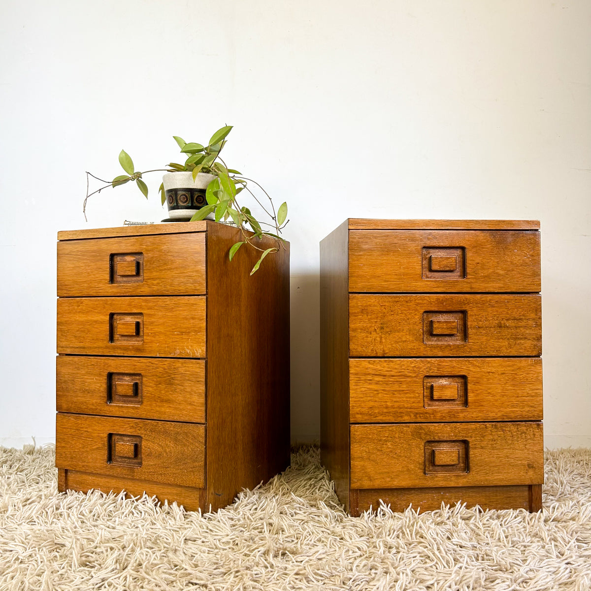 ALROB BEDSIDE DRAWERS