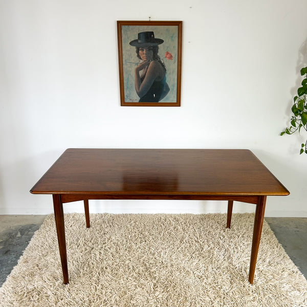 WOODEN DINING TABLE