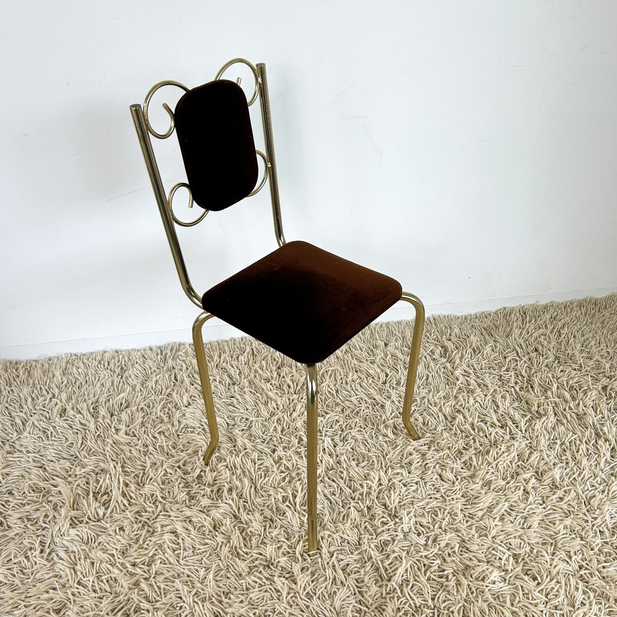 BROWN VELVET BOUDOIR CHAIR