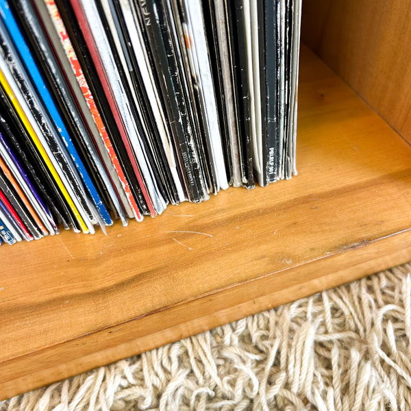 STEREO CABINET