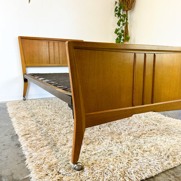 MID CENTURY SINGLE BED FRAME by FRASER UK - HEY JUDE WORKSHOP • Vintage furniture & objects Melbourne