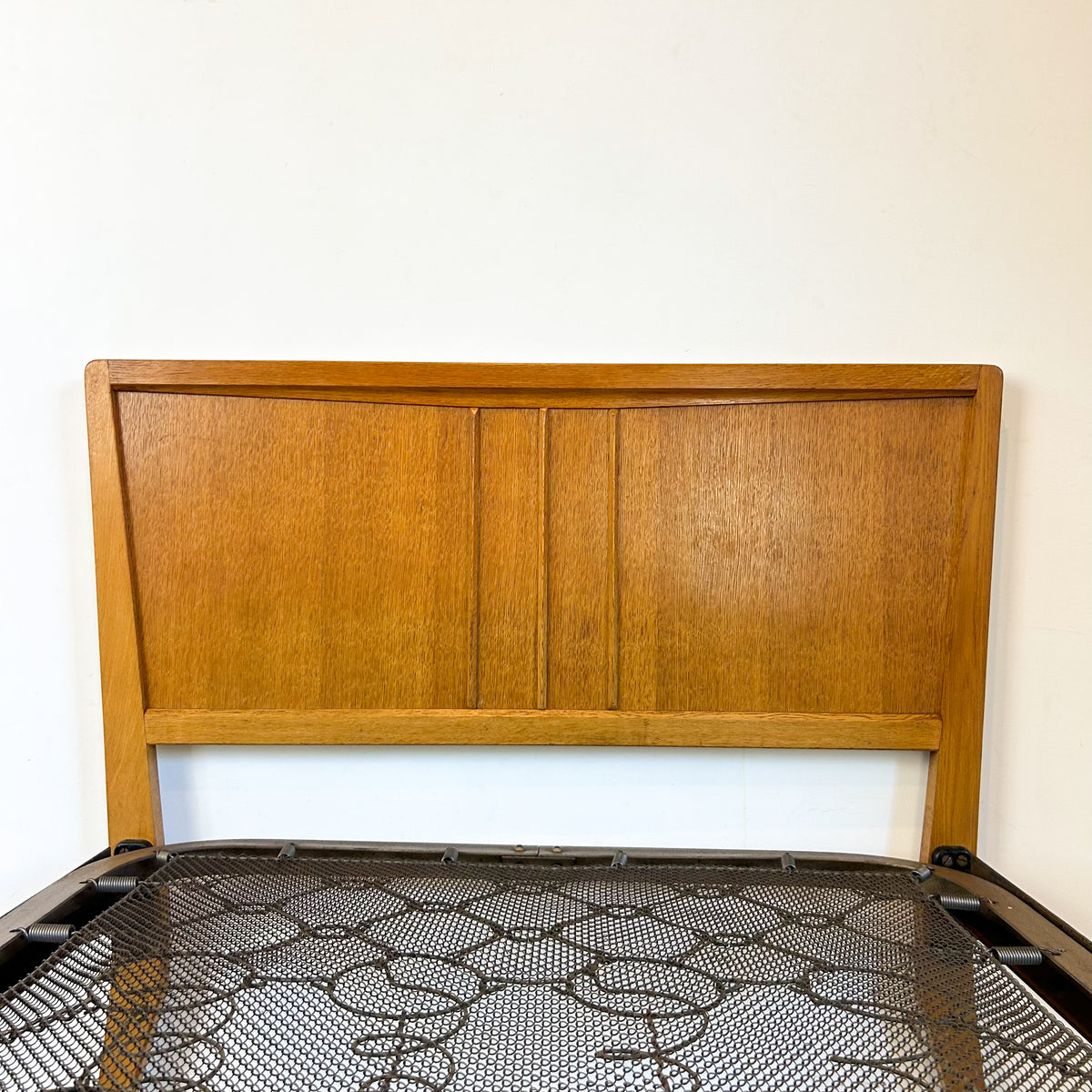 MID CENTURY SINGLE BED FRAME by FRASER UK - HEY JUDE WORKSHOP • Vintage furniture & objects Melbourne