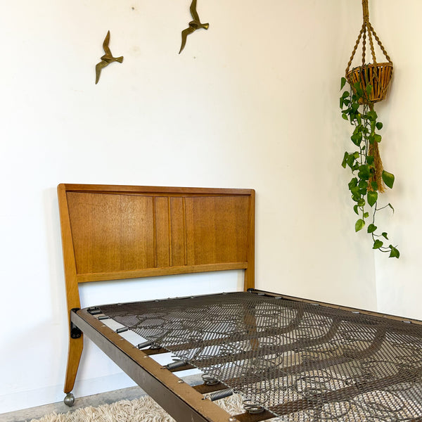 MID CENTURY SINGLE BED FRAME by FRASER UK - HEY JUDE WORKSHOP • Vintage furniture & objects Melbourne