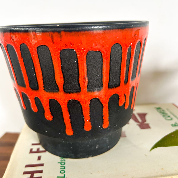 WEST GERMAN PLANTER POT