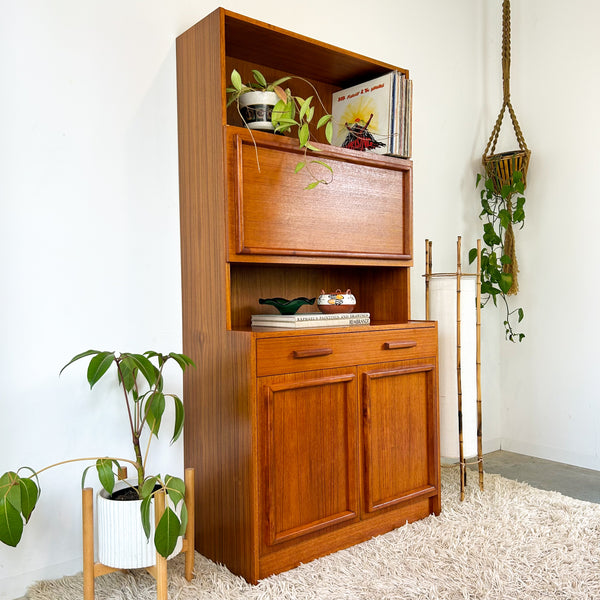 MACROB WALL UNIT