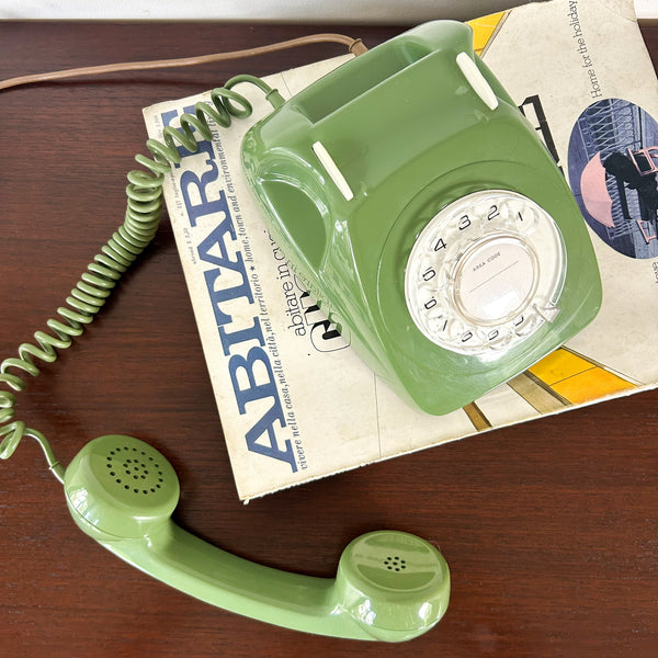 ROTARY DIAL TELEPHONE