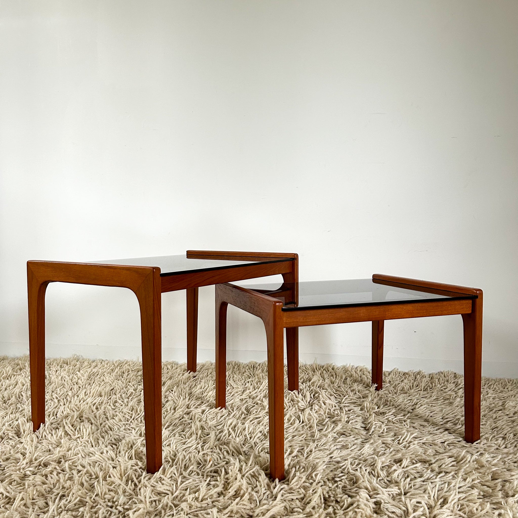 SMOKY GLASS NESTING TABLES