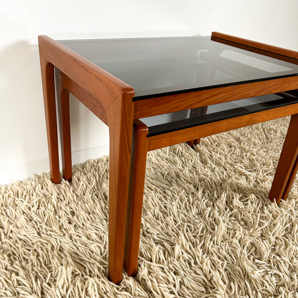 SMOKY GLASS NESTING TABLES