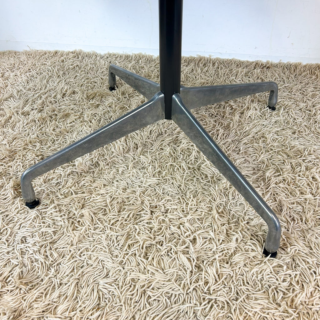 EAMES ALUMINIUM GROUP DINING TABLE