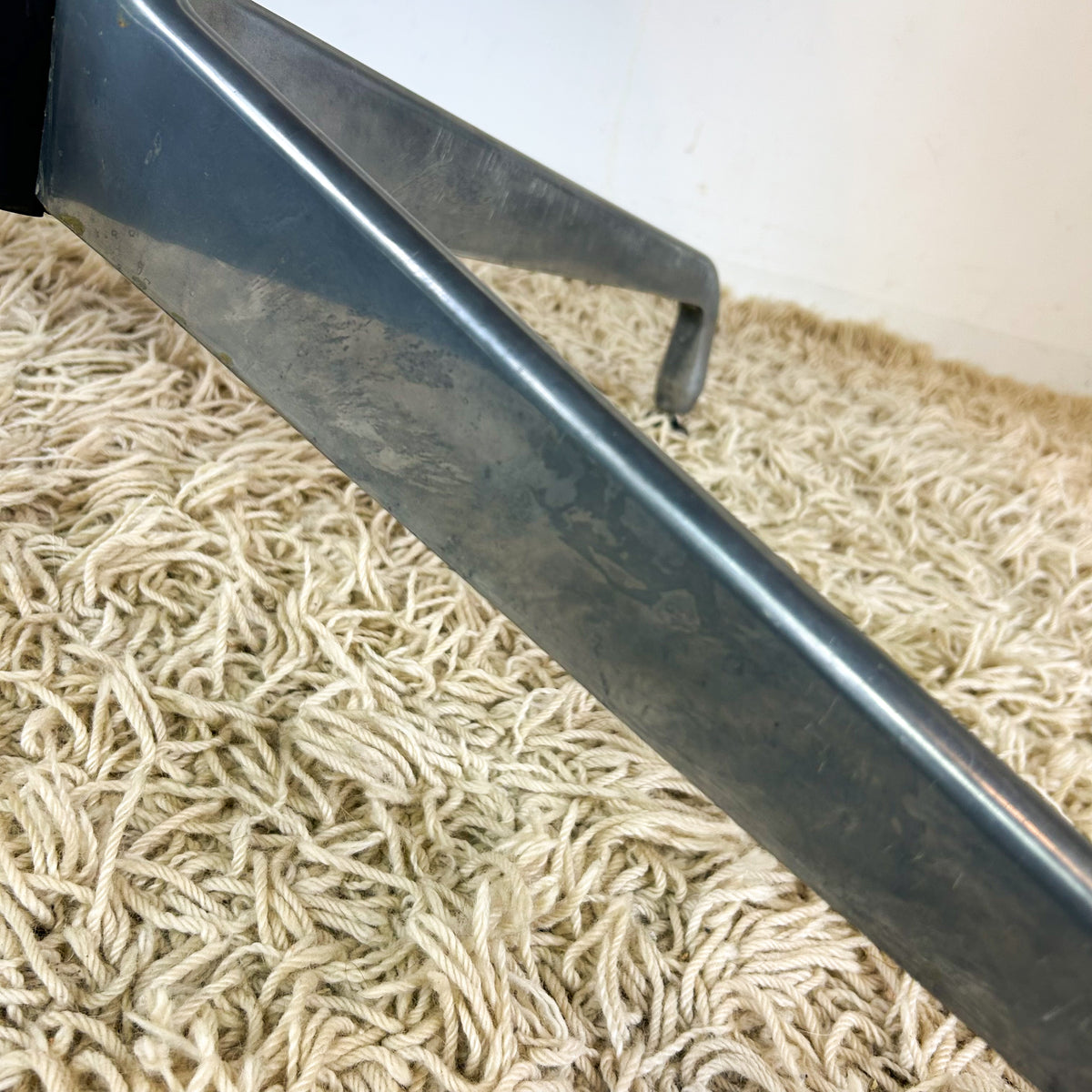 EAMES ALUMINIUM GROUP DINING TABLE