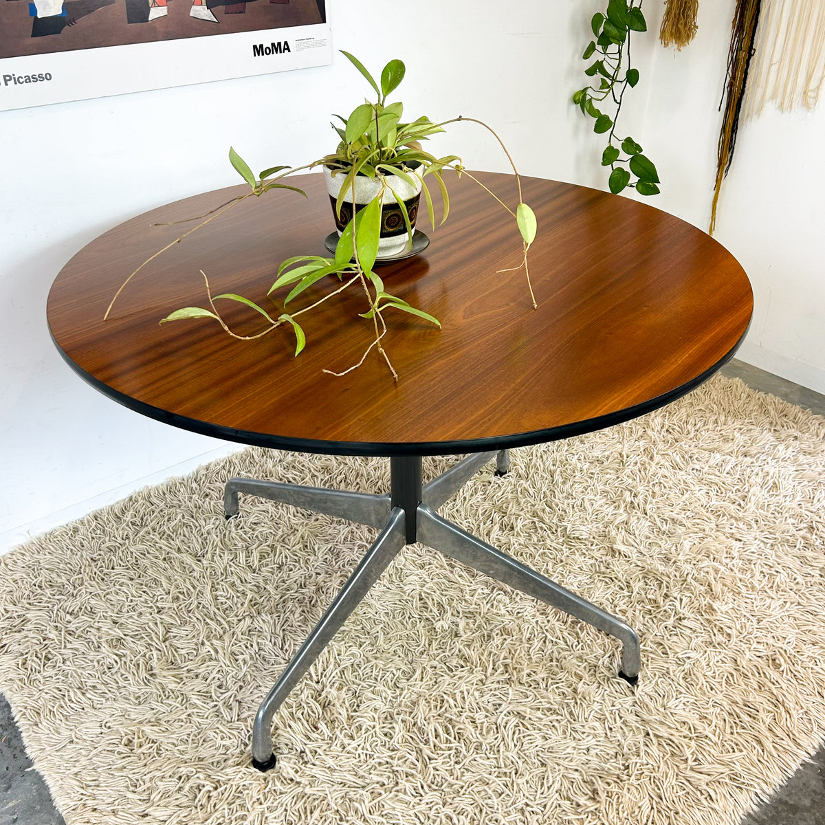 EAMES ALUMINIUM GROUP DINING TABLE
