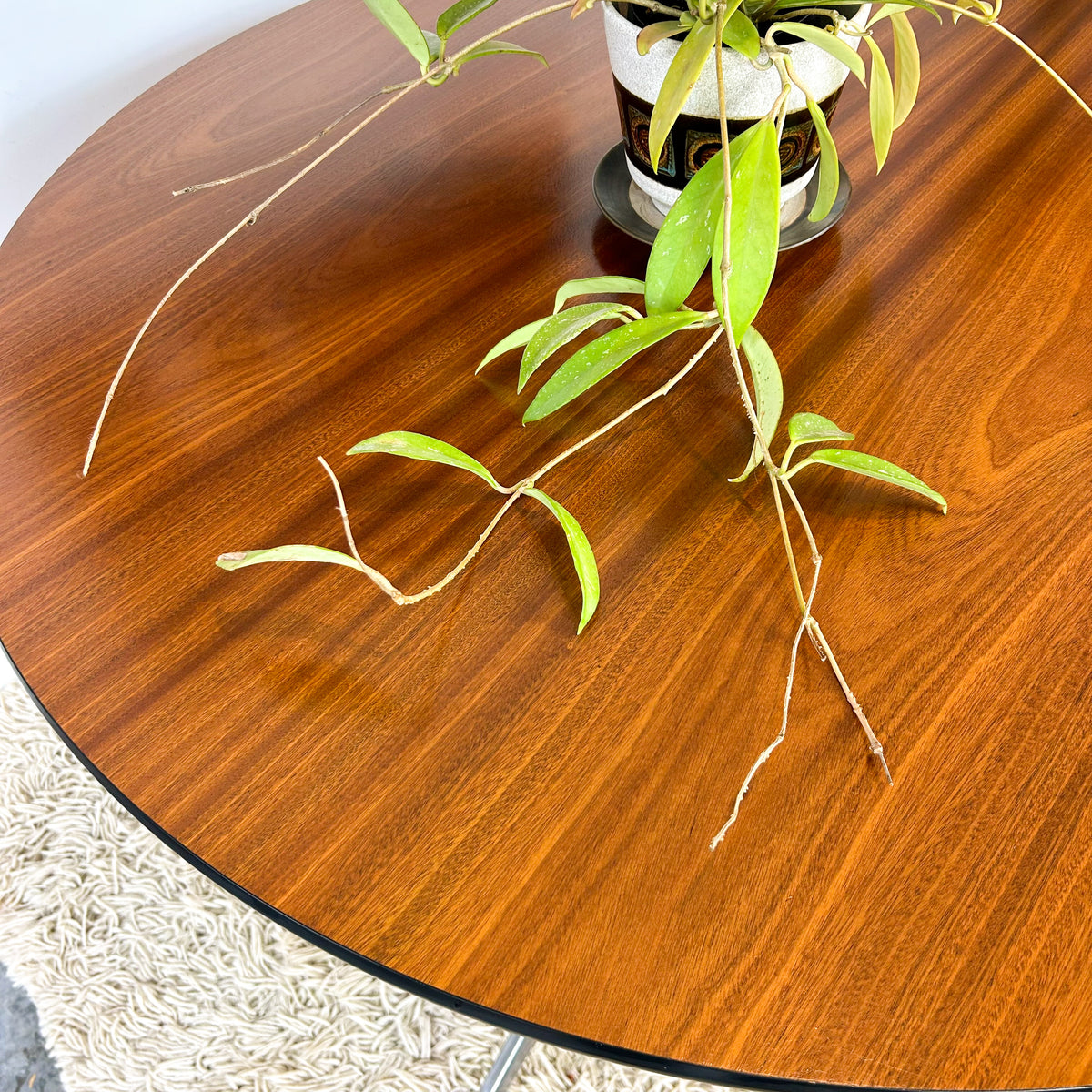 EAMES ALUMINIUM GROUP DINING TABLE