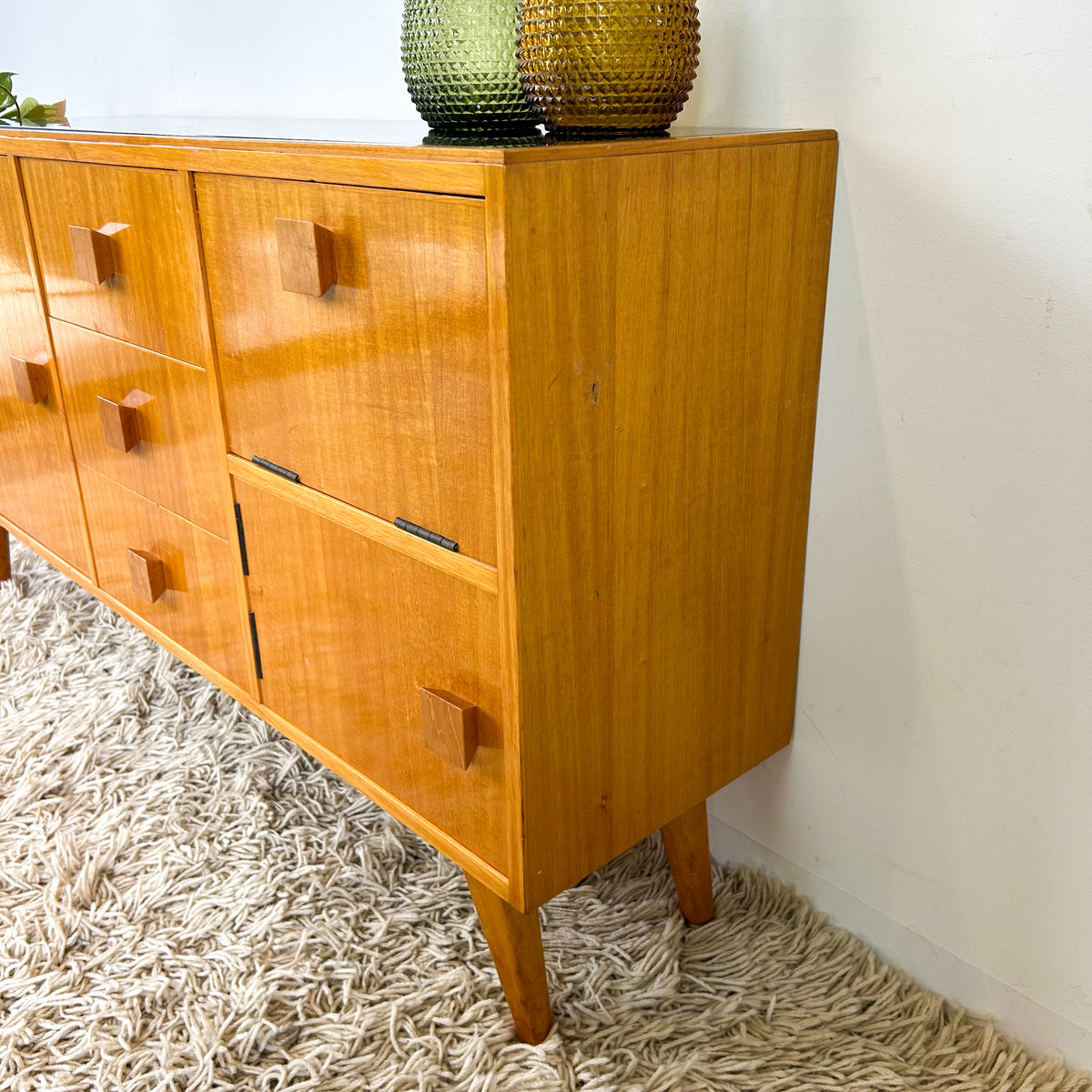 1950s SIDEBOARD CABINET