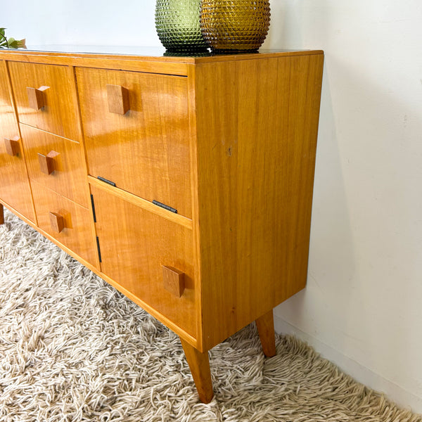 1950s SIDEBOARD CABINET