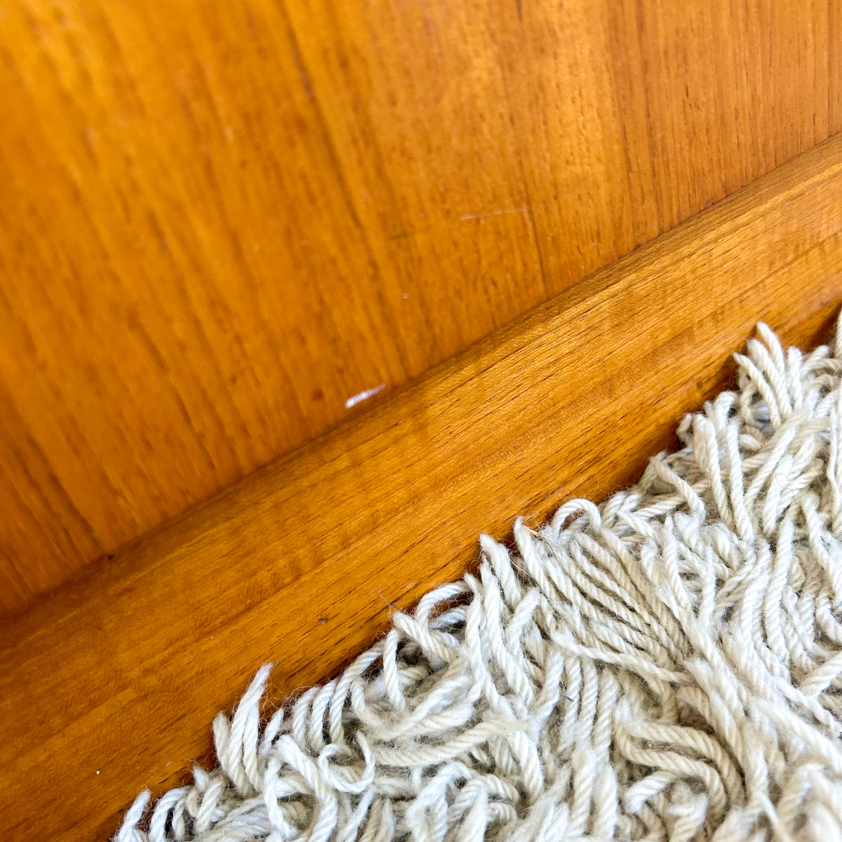LOW SIDEBOARD