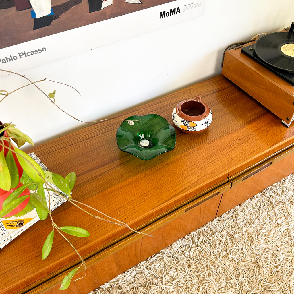 LOW SIDEBOARD