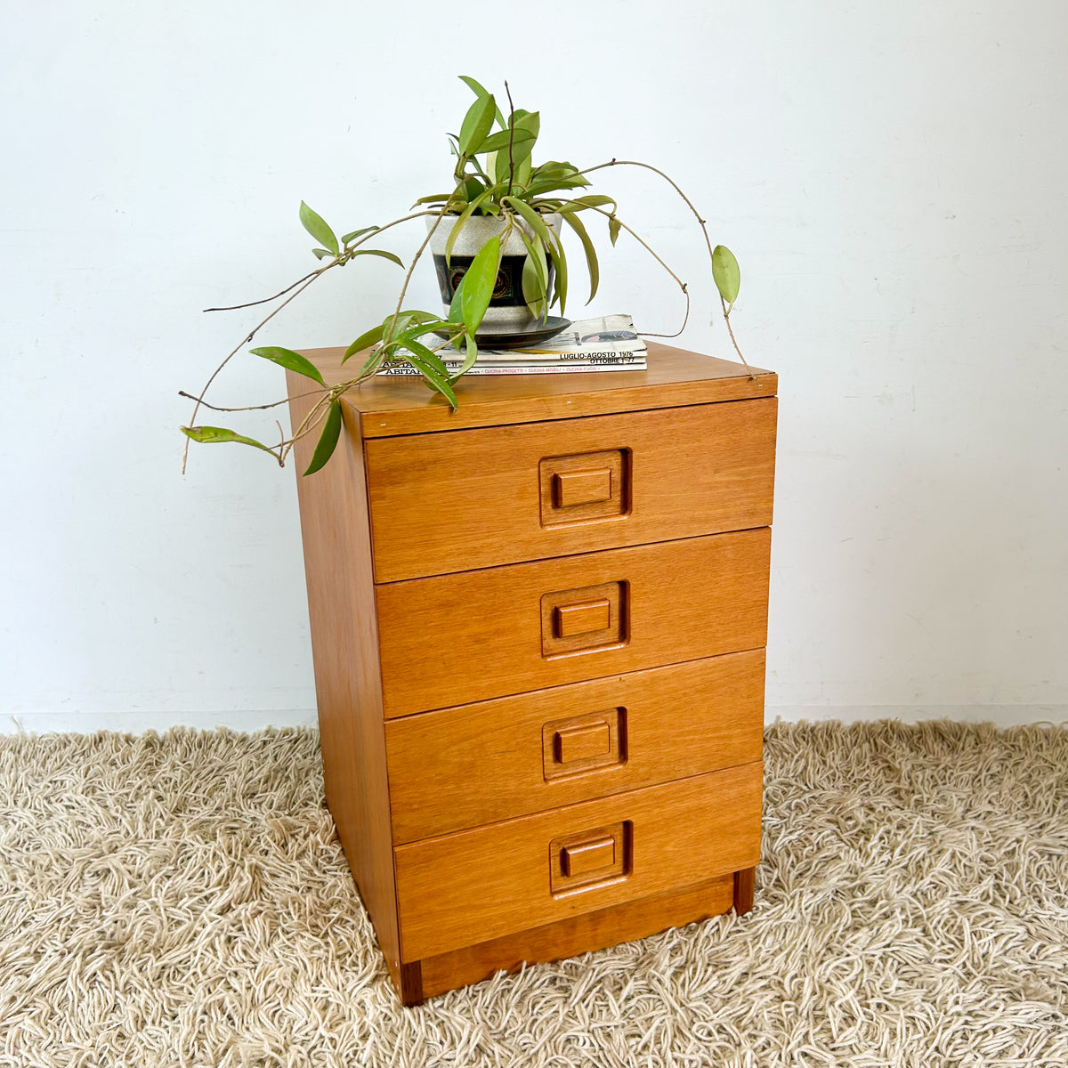 ALROB BEDSIDE DRAWERS (SINGLE)