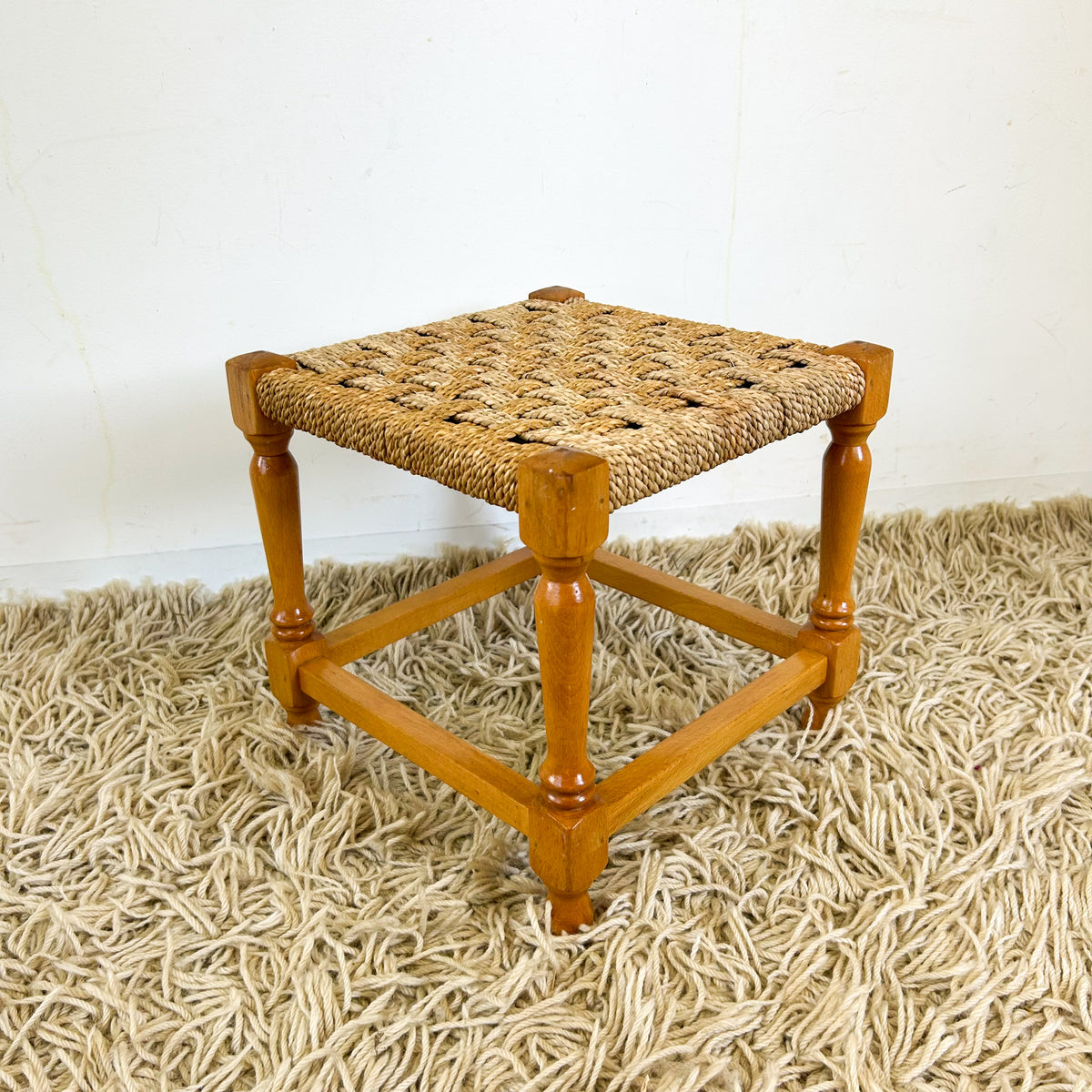 WOVEN STOOL