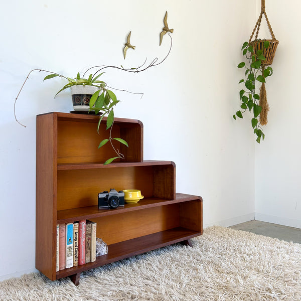 STEPPED BOOKCASE