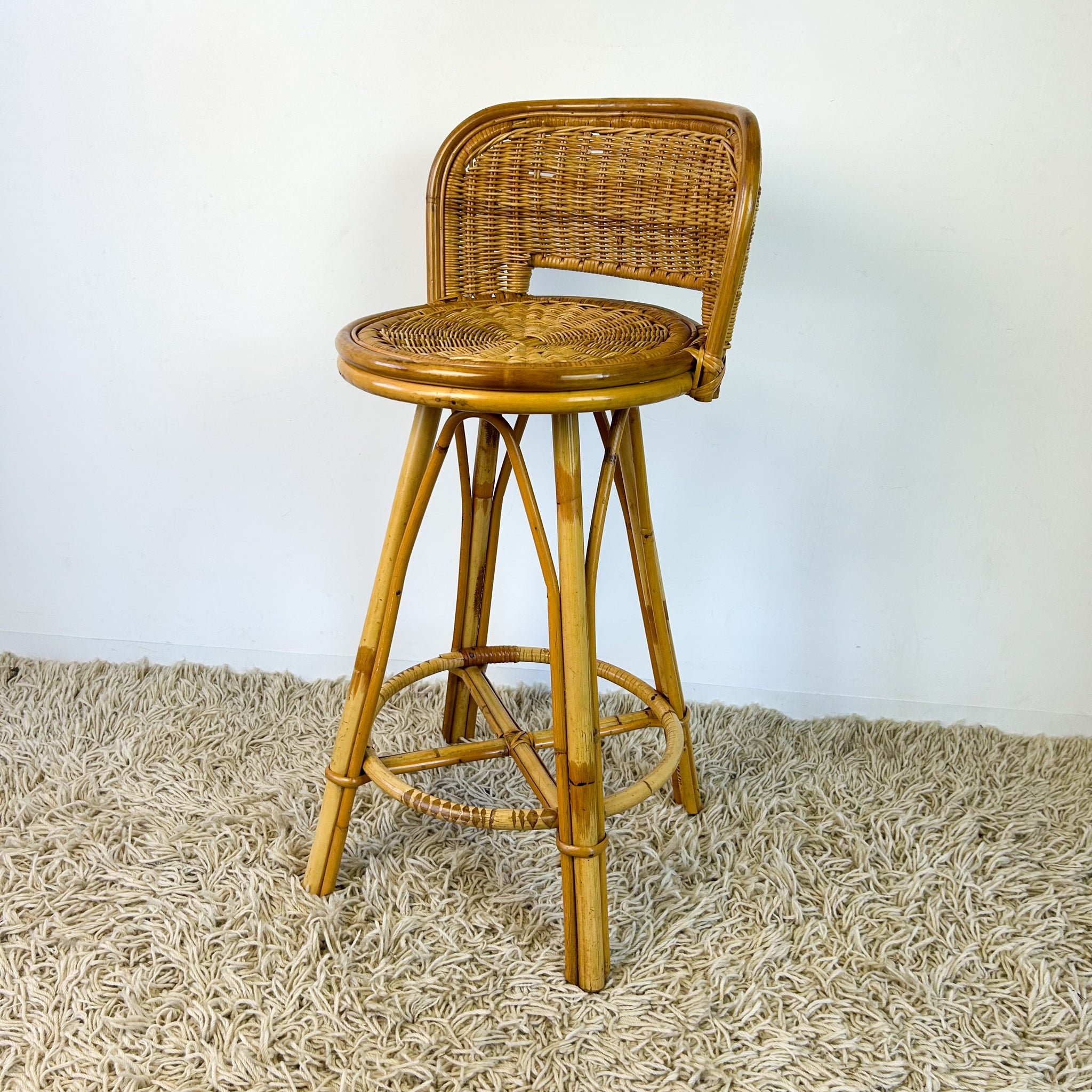 CANE SWIVEL STOOL