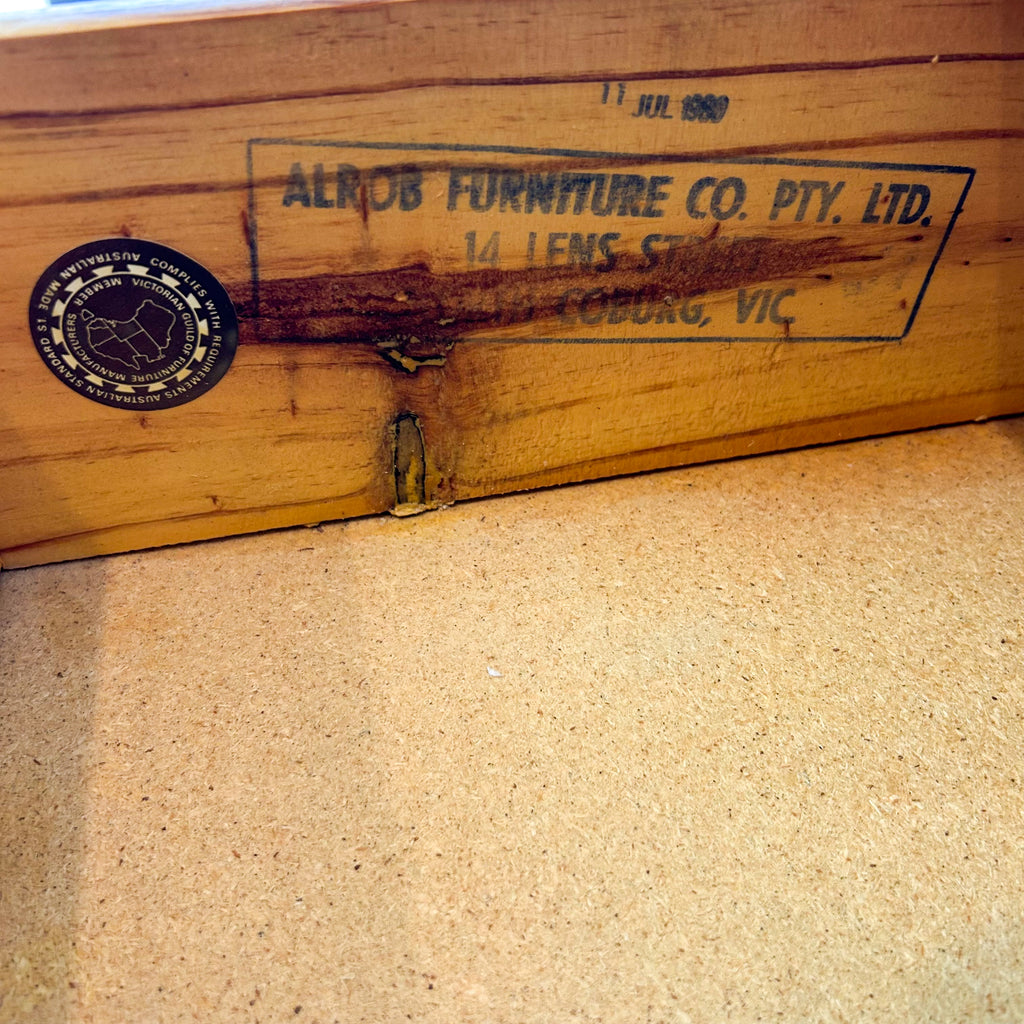 ALROB DRESSER DRAWERS