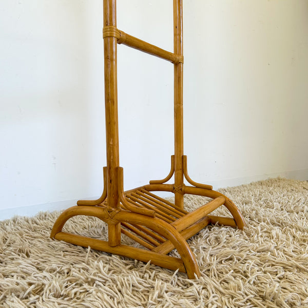 CANE VALET STAND