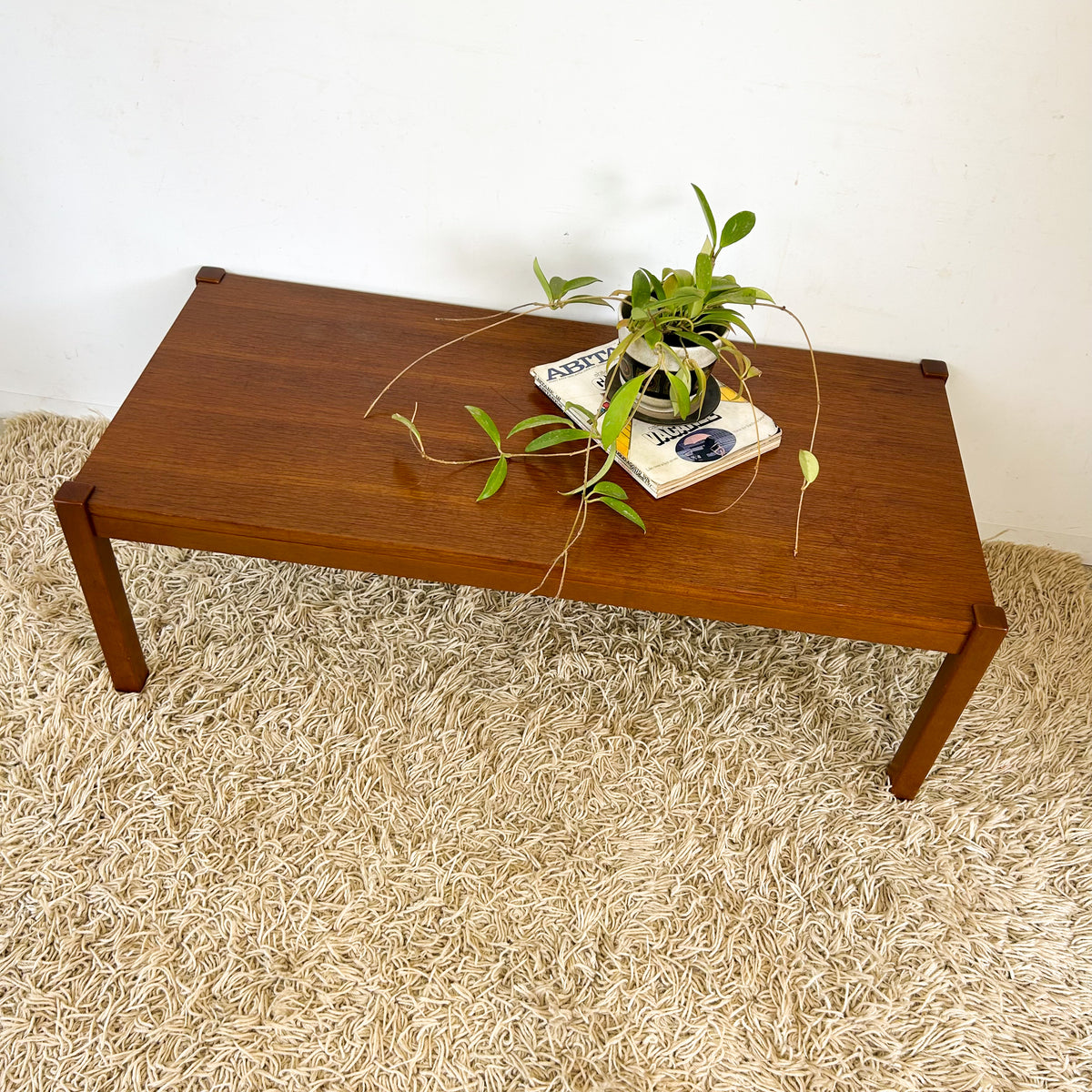 LARGE TIMBER COFFEE TABLE
