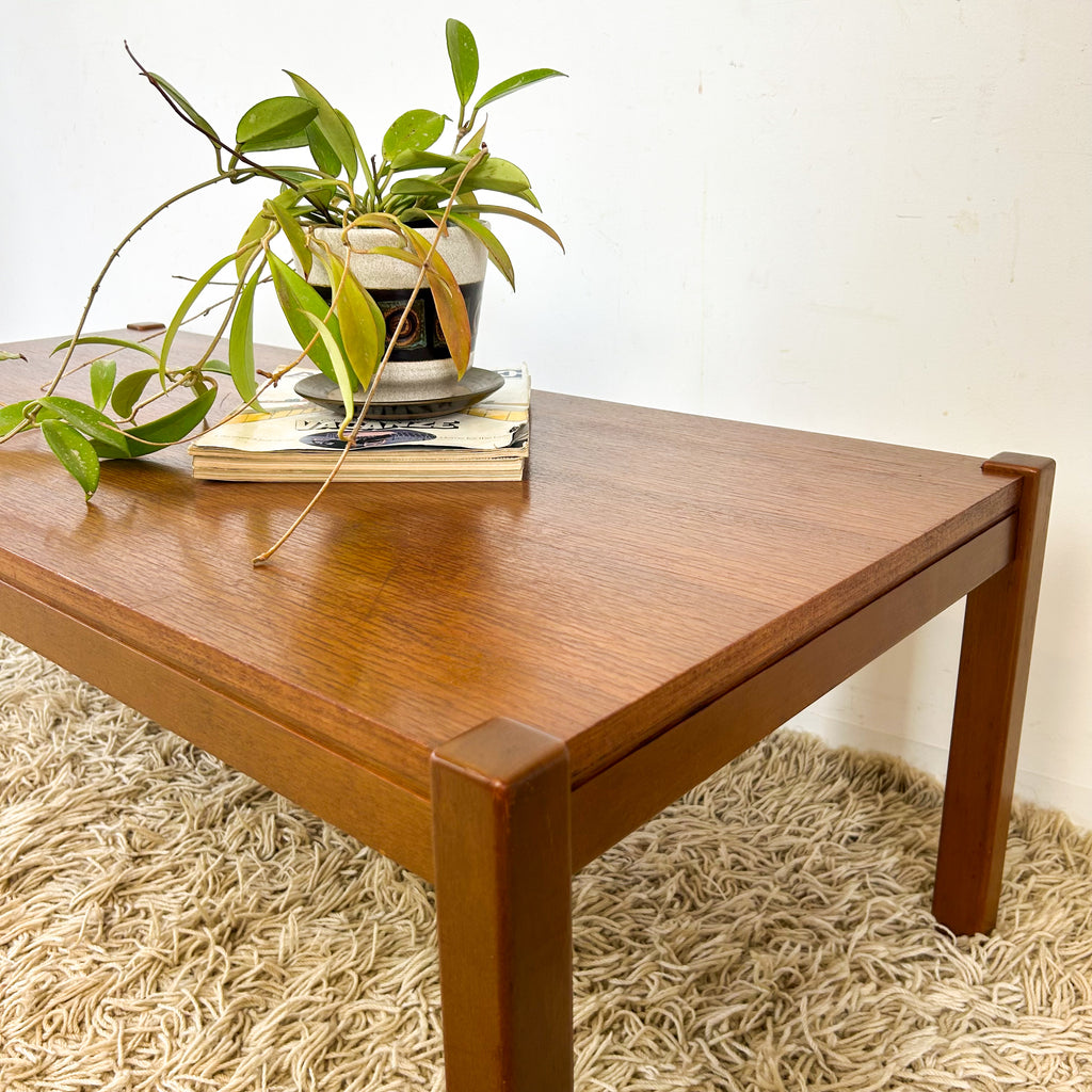 LARGE TIMBER COFFEE TABLE