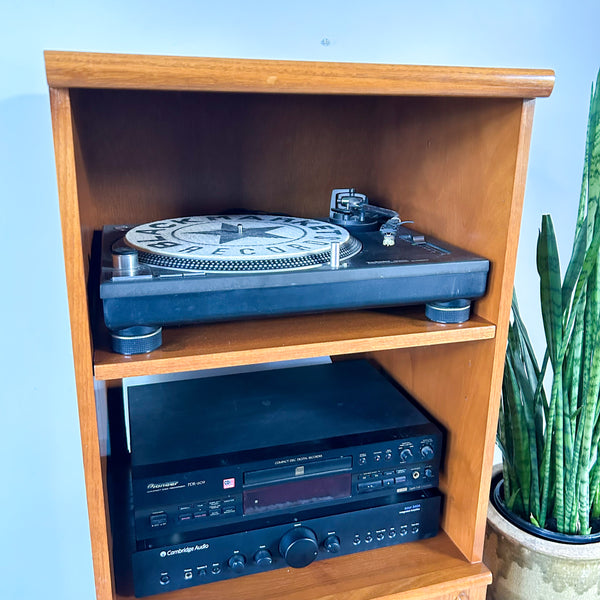 KALMAR STEREO CABINET