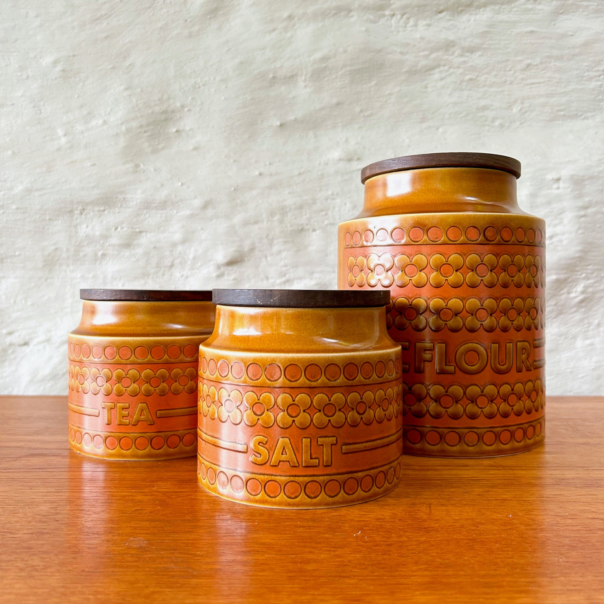HORNSEA SAFFRON CANISTERS (1965-67) – HEY JUDE WORKSHOP