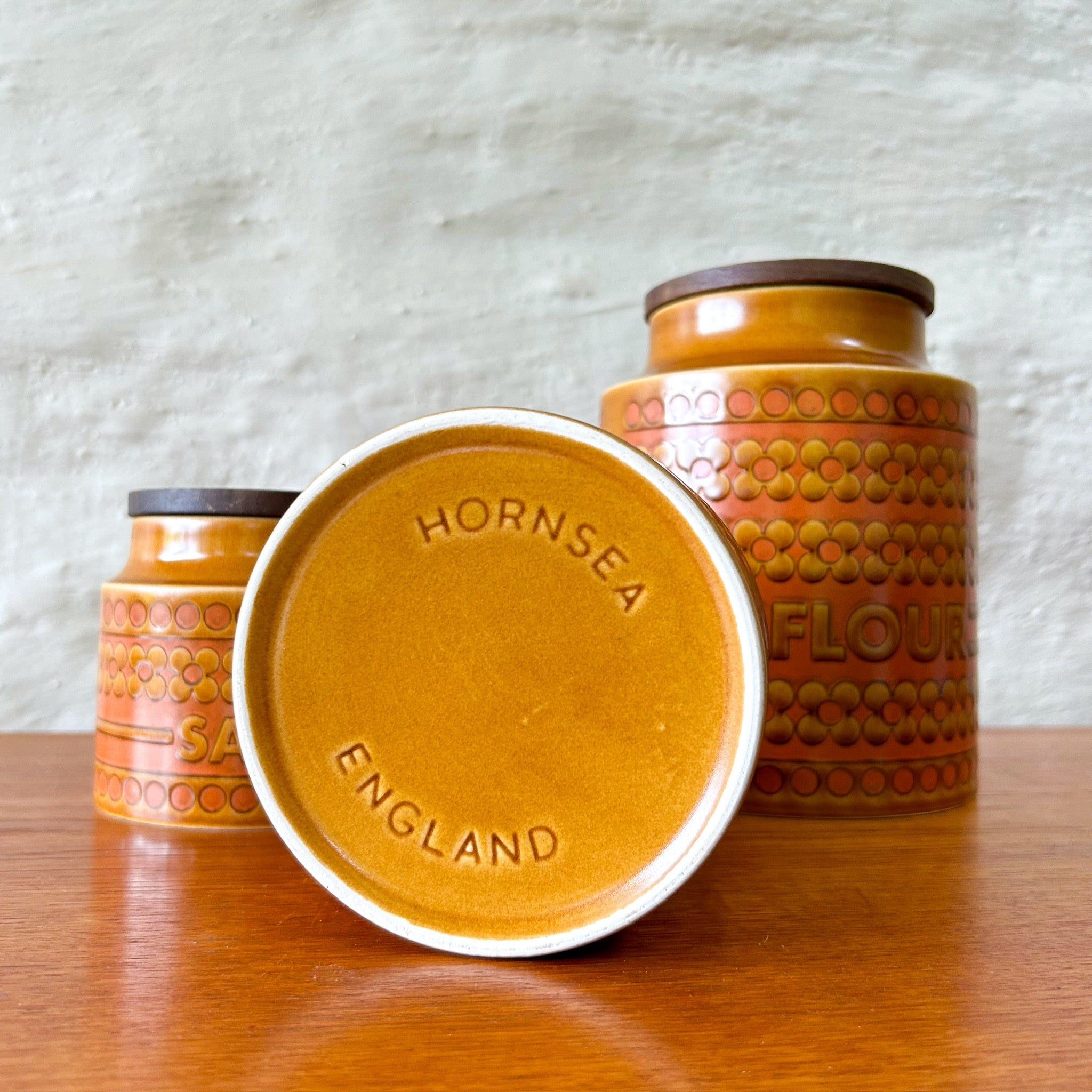 HORNSEA SAFFRON CANISTERS (1965-67) – HEY JUDE WORKSHOP