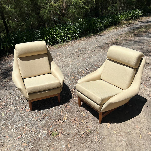 DANISH DELUXE ARMCHAIRS