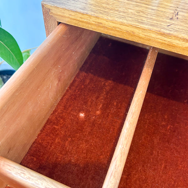 TALL NARROW WALL UNIT