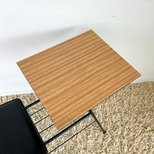 HYPERSONIC TELEPHONE TABLE