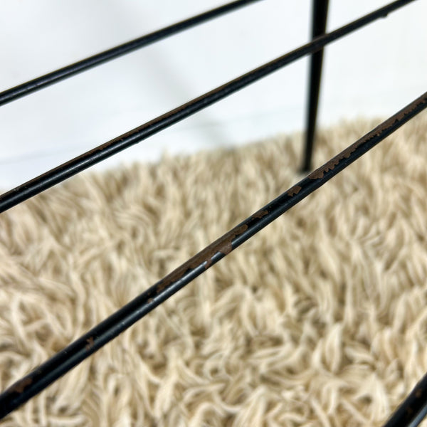 HYPERSONIC TELEPHONE TABLE