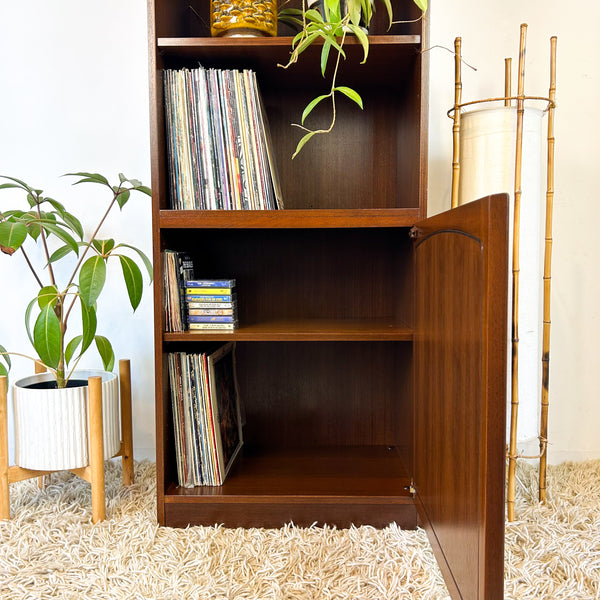 PETITE WALL UNIT