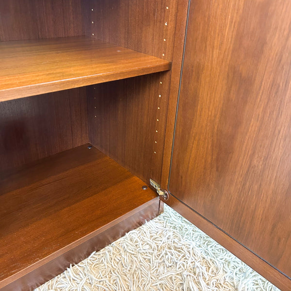 PETITE WALL UNIT