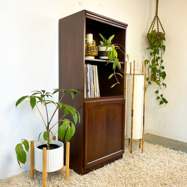 PETITE WALL UNIT