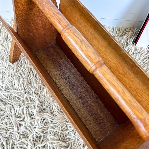 ATOMIC MAGAZINE RACK