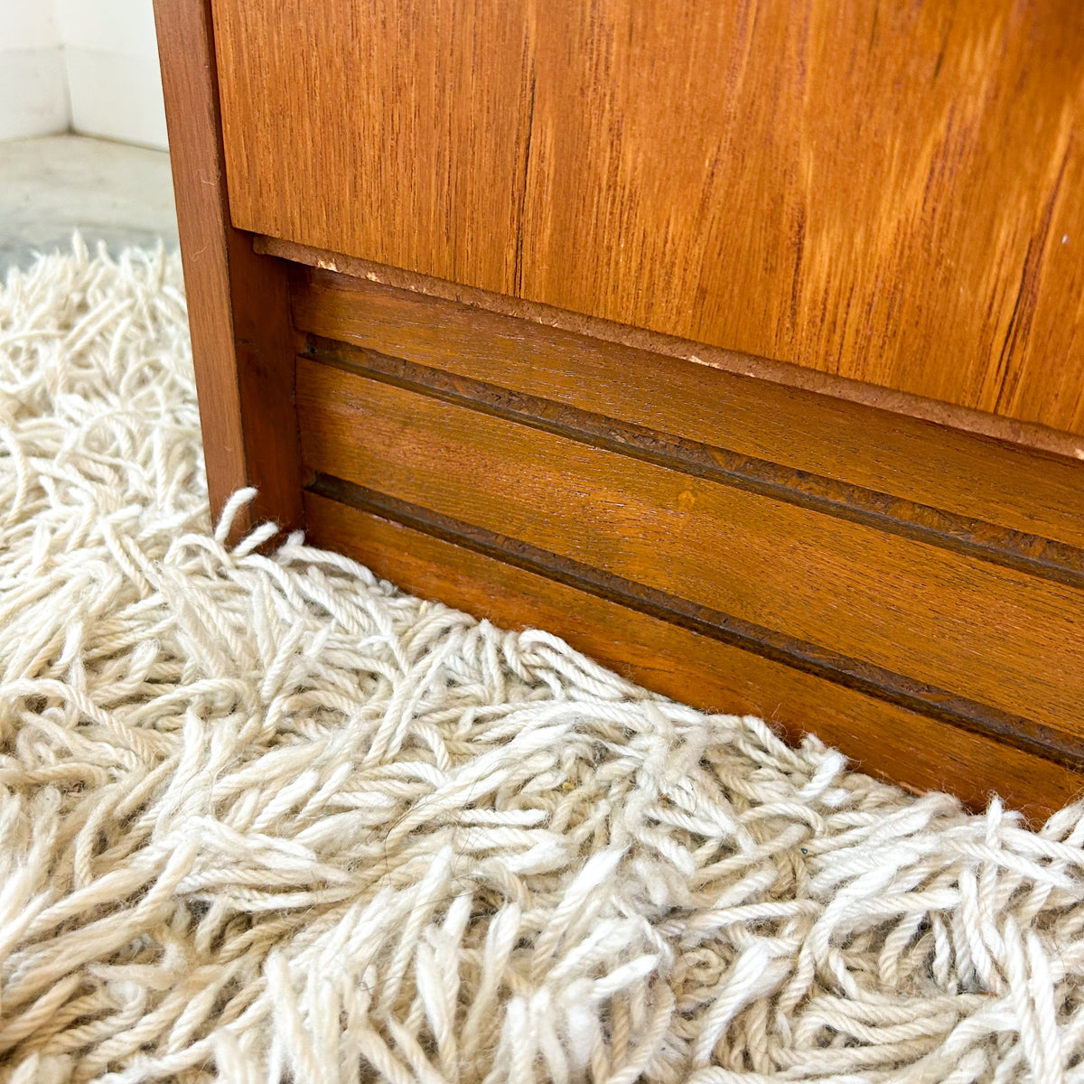 1970s SIDEBOARD